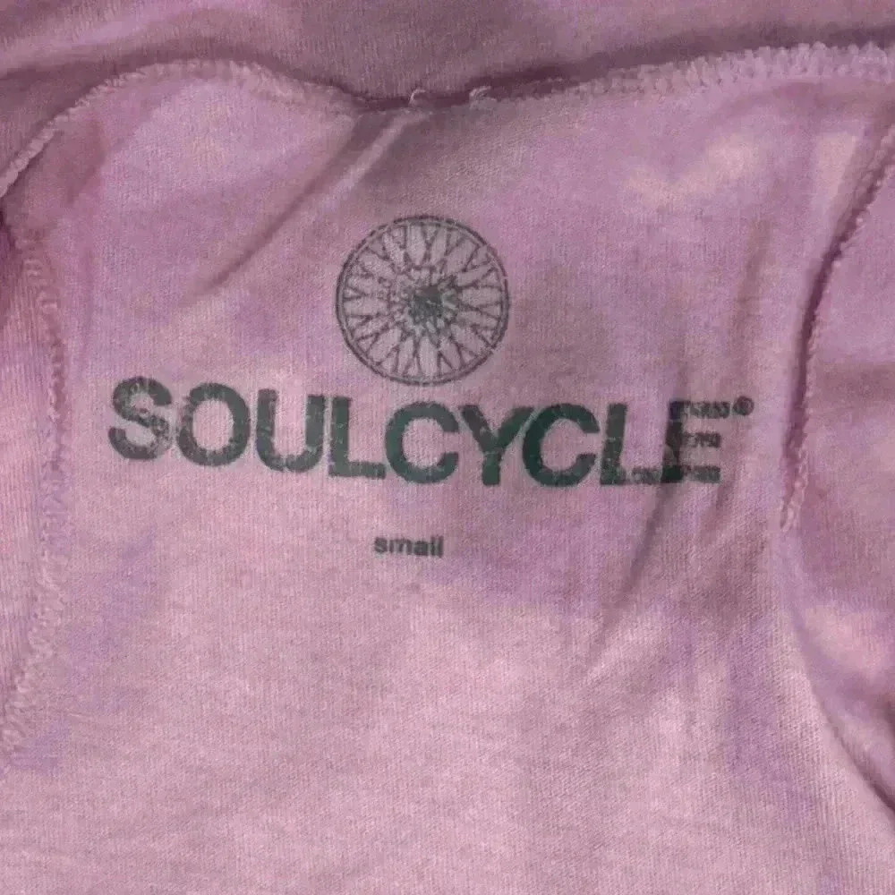 Light pink soul cycle tank size small - Picture 2 of 4